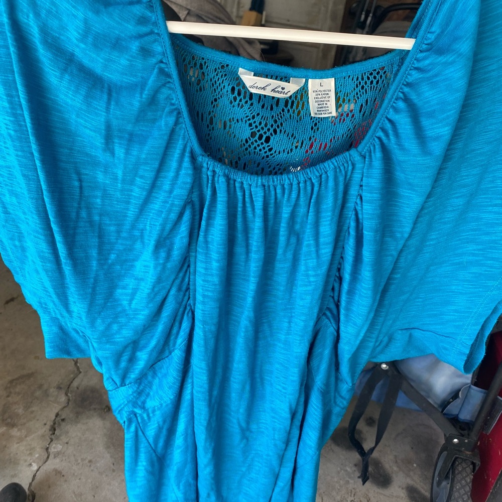 Derek Hart top